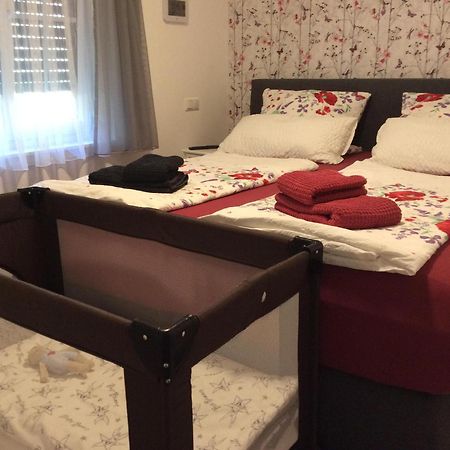 Kaiser FeWo Neusitz  Zimmer foto